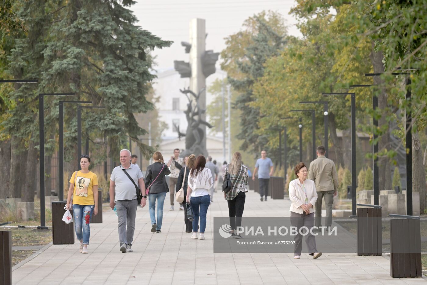 Луганск накрыла песчаная буря и смог от природных пожаров