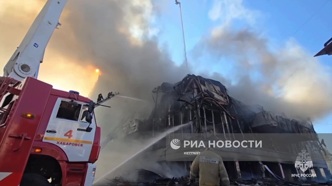 В Хабаровске сгорел музыкальный театр