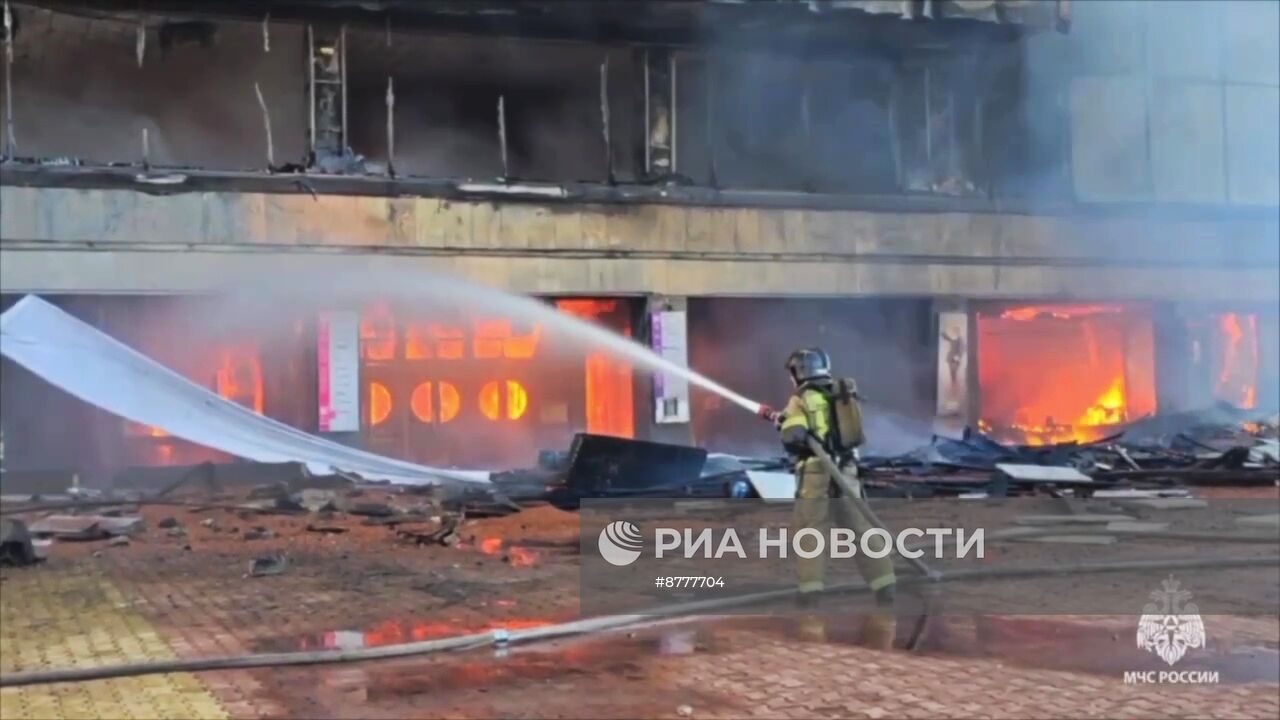 В Хабаровске сгорел музыкальный театр 