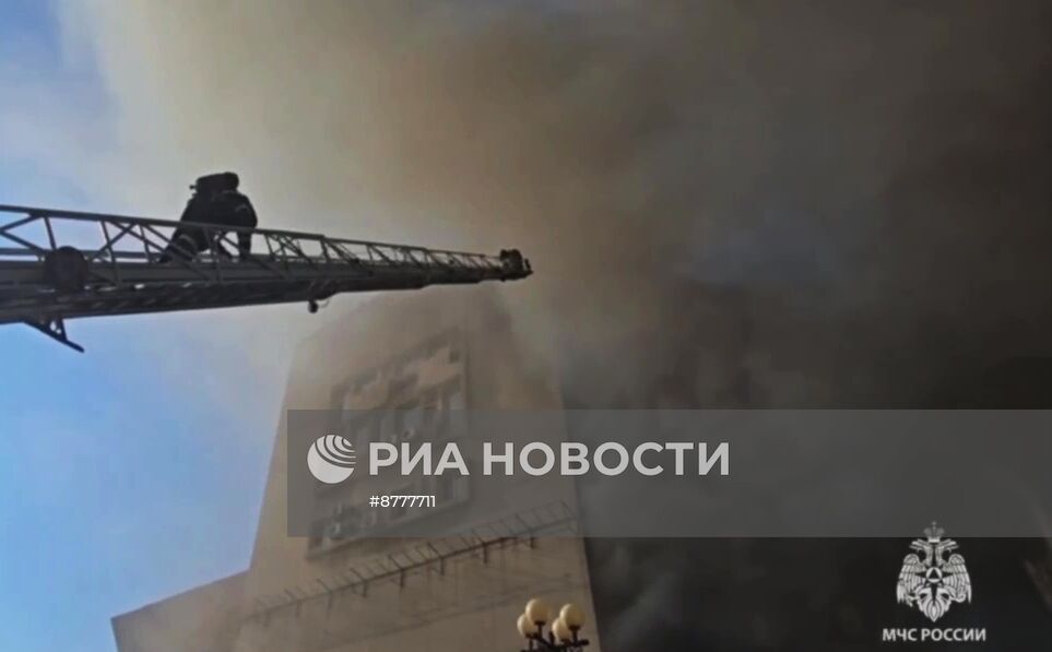 В Хабаровске сгорел музыкальный театр