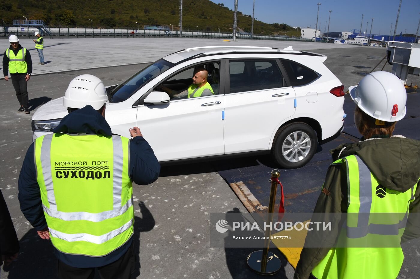 Первый импортный груз оформлен в новом морском пункте пропуска Суходол в Приморье