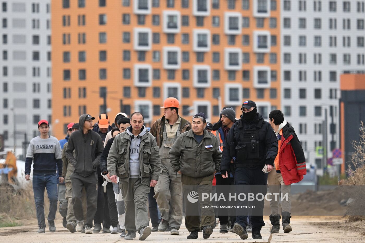 Рейд по выявлению нелегальных мигрантов в Москве 