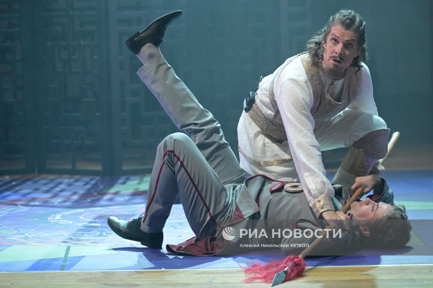 Спектакль "Турандот" в театре "Школа драматического искусства"