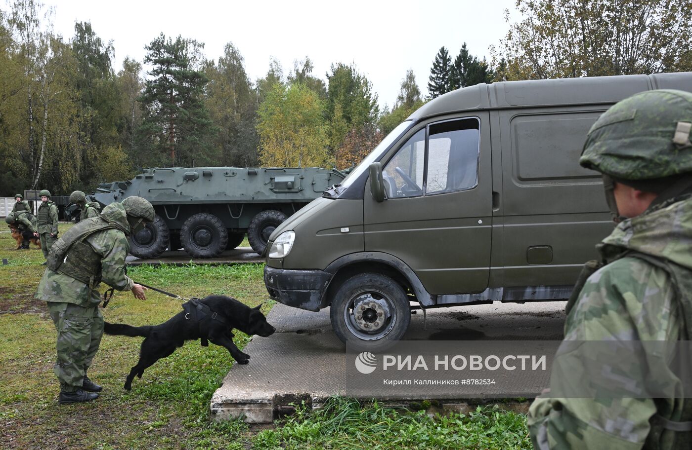 Занятия по боевой подготовке военнослужащих по контракту по специальностям Инженерных войск