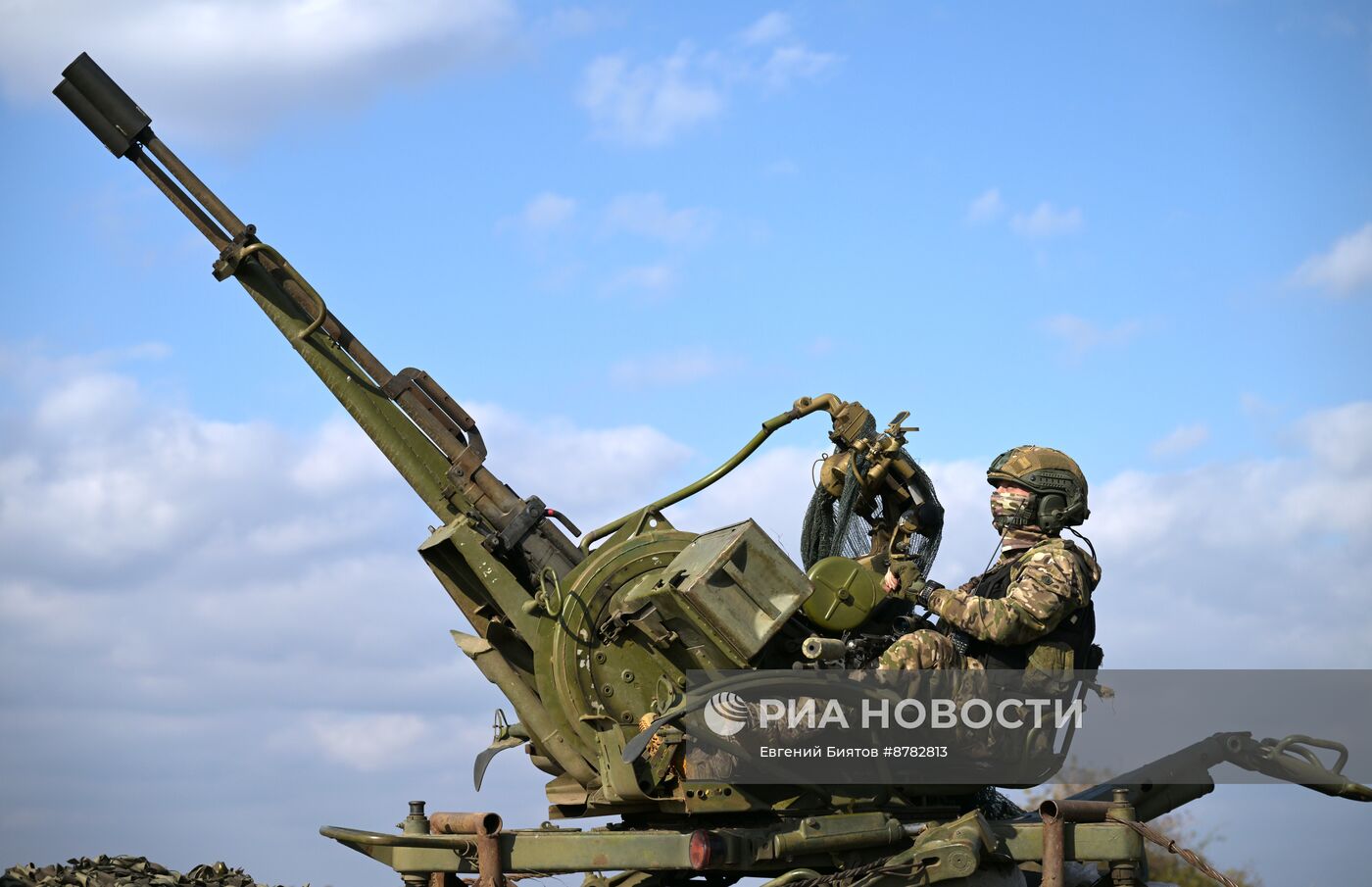 Боевое дежурство ЗРК "Бук-М2" ЦВО в ДНР