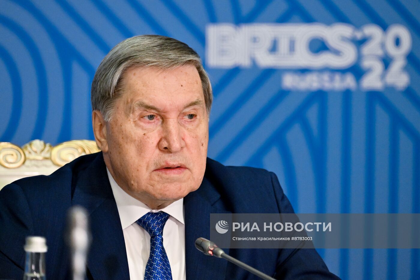 Брифинг Ю. Ушакова по проведению саммита БРИКС в Казани