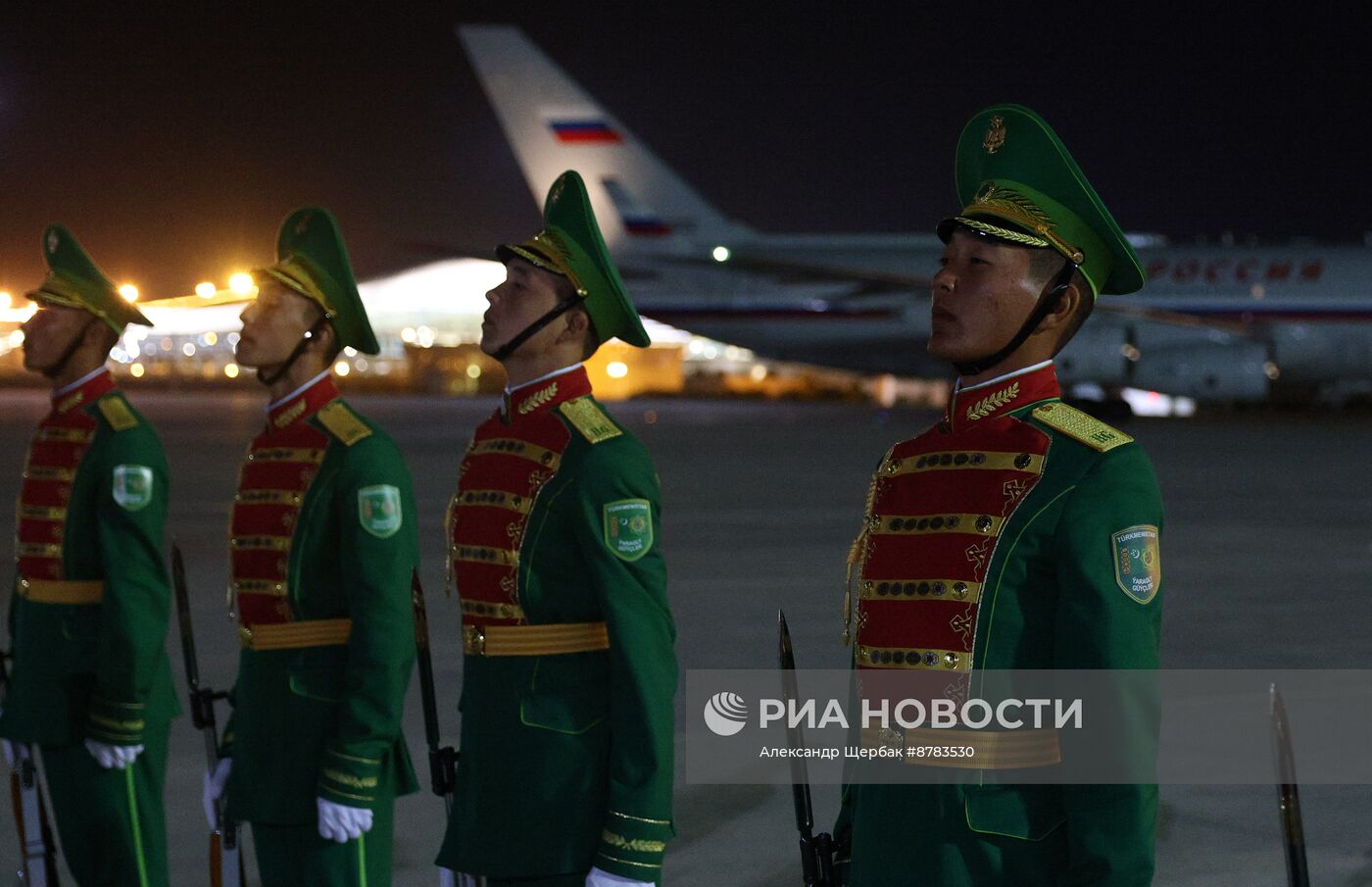 Визит президента Владимира Путина в Туркменистан