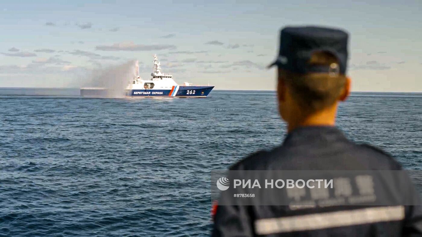 Первое совместное патрулирование кораблей России и Китая в северной части Тихого океана