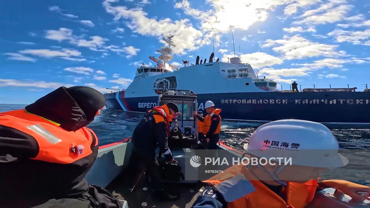 Первое совместное патрулирование кораблей России и Китая в северной части Тихого океана