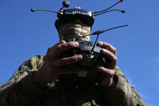 Работа центра БПЛА ЦВО в ДНР