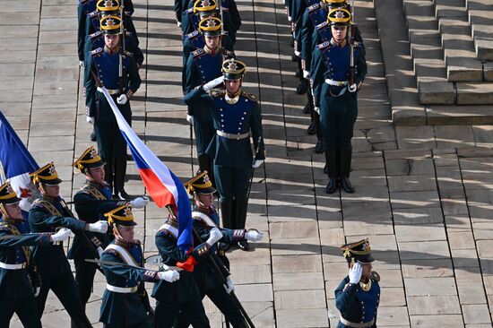 Развод пеших и конных караулов Президентского полка ФСО России