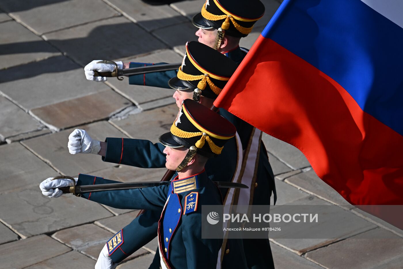 Развод пеших и конных караулов Президентского полка ФСО России