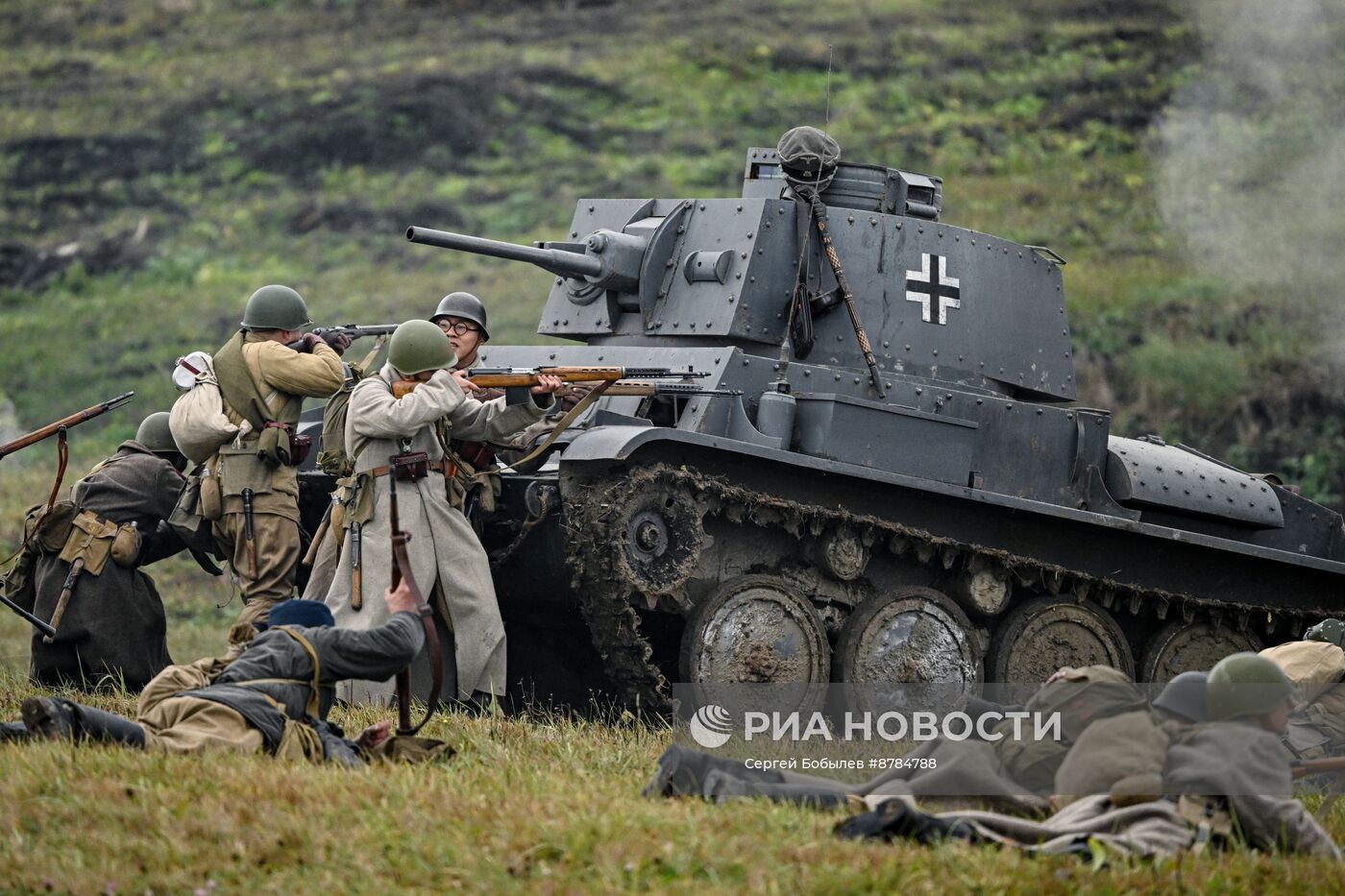 Военно-историческая реконструкция "На Можайском направлении" в музее-заповеднике "Бородинское поле"