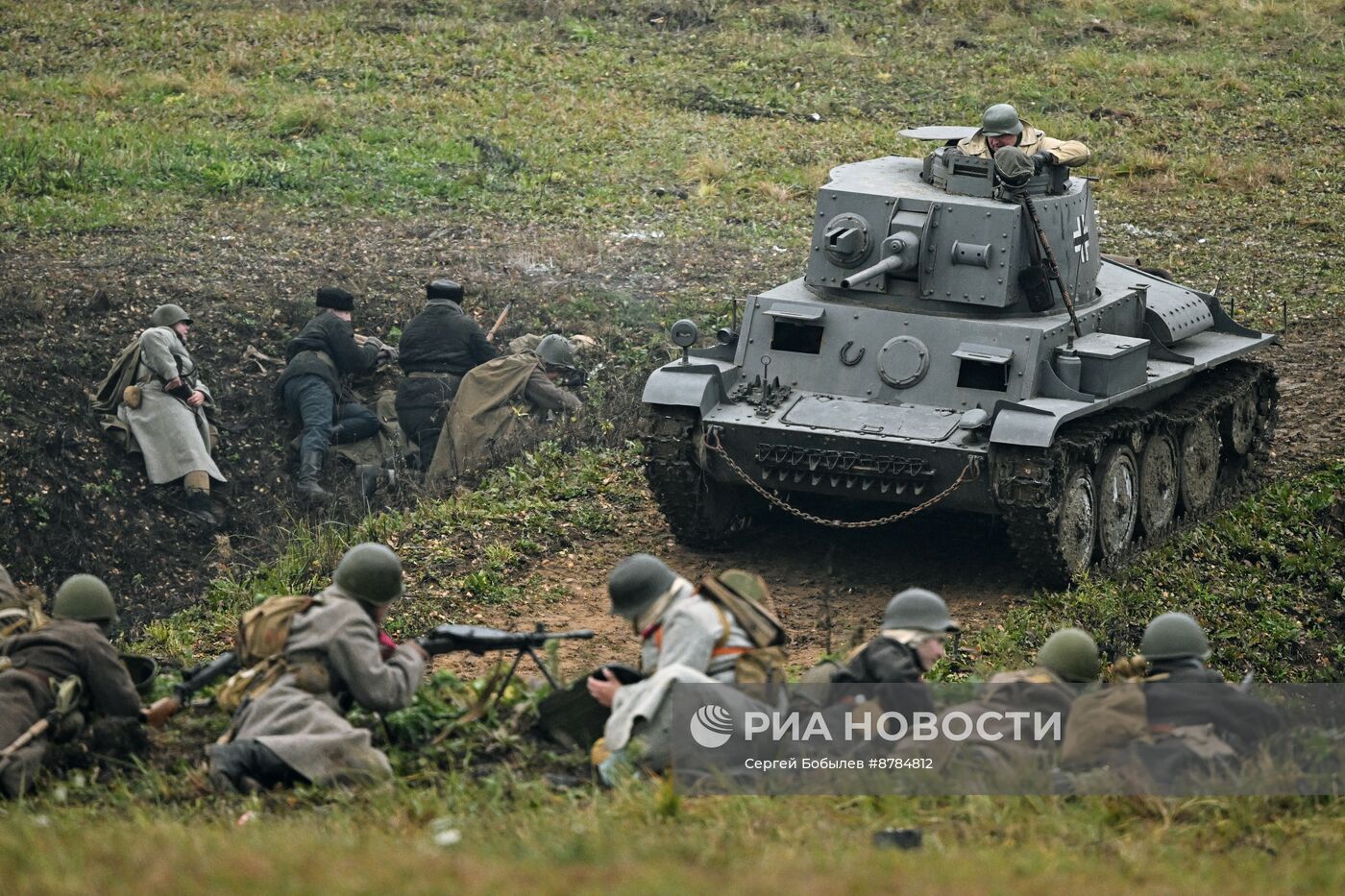 Военно-историческая реконструкция "На Можайском направлении" в музее-заповеднике "Бородинское поле"