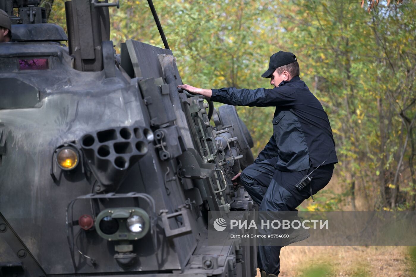 Трофейная американская техника, восстановленная военнослужащими ЦВО