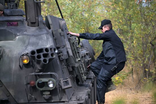 Трофейная американская техника, восстановленная военнослужащими ЦВО