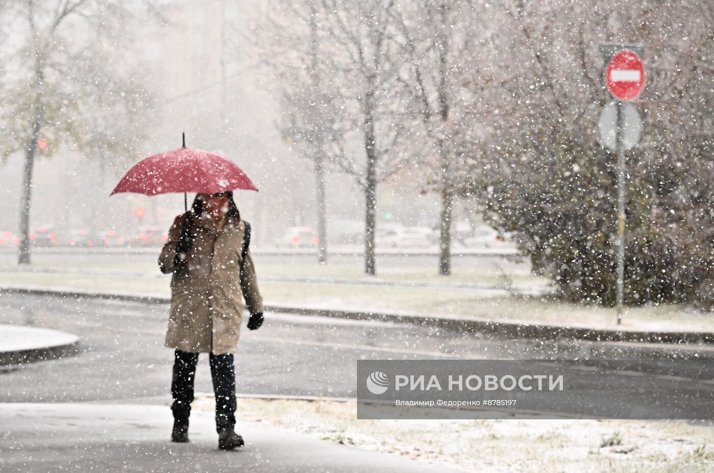 Первый снег в Москве