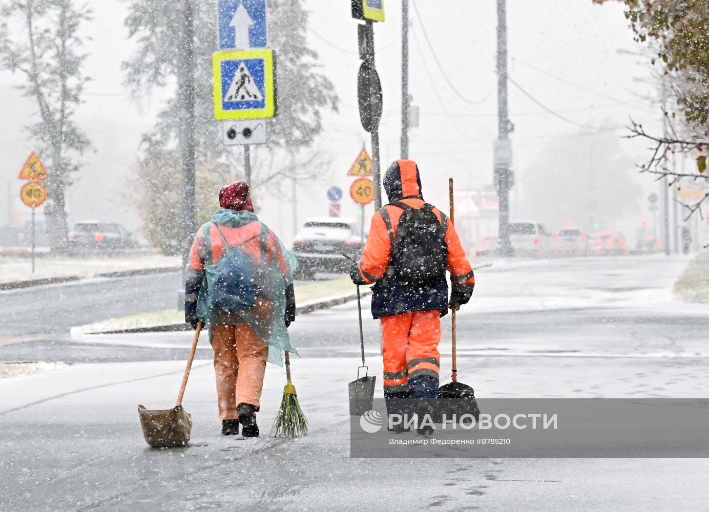 Первый снег в Москве