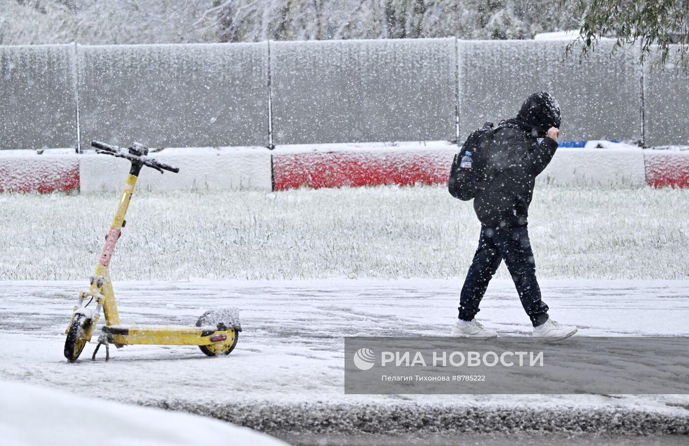 Первый снег в Москве