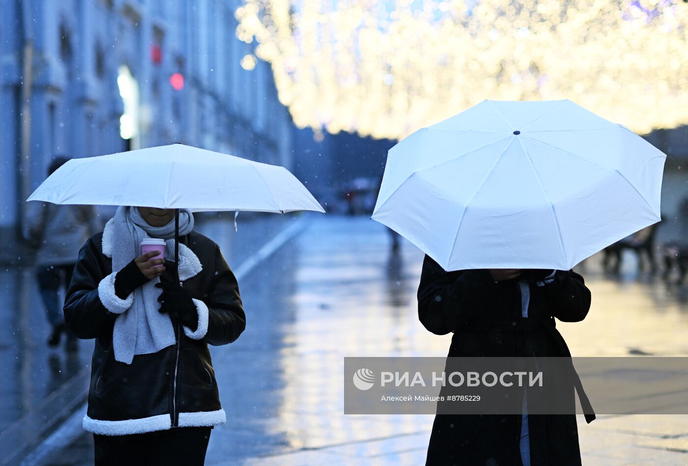 Первый снег в Москве