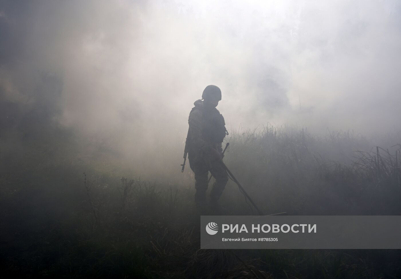 Занятия по минно-взрывному делу в инженерном подразделении ЦВО в ЛНР