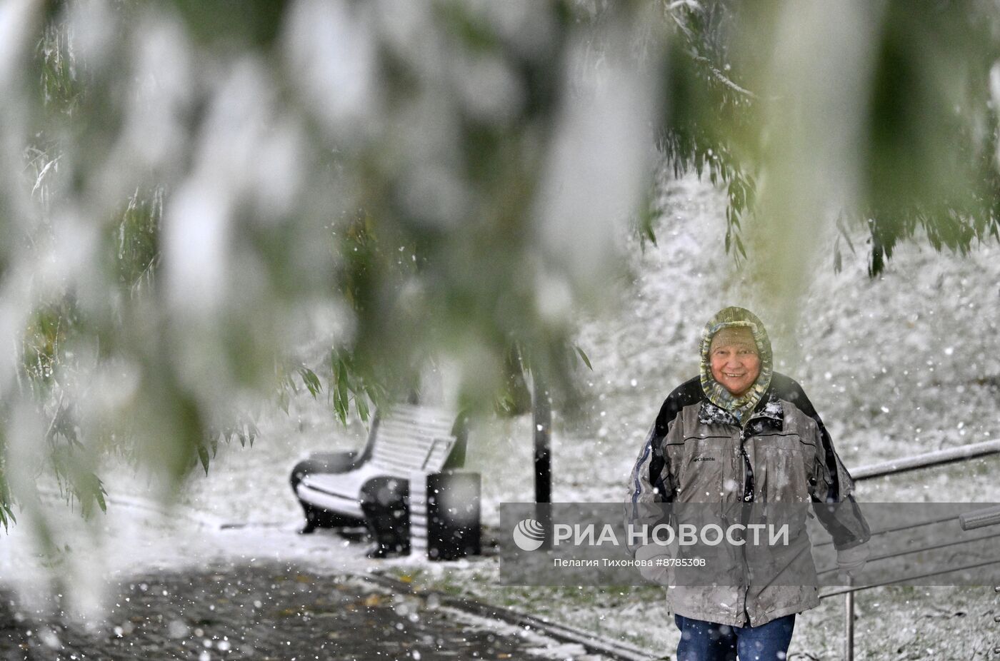 Первый снег в Москве