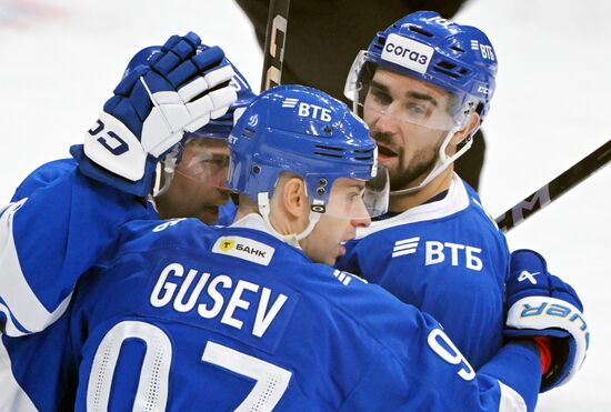 Хоккей. КХЛ. Матч "Динамо М" - "Спартак"