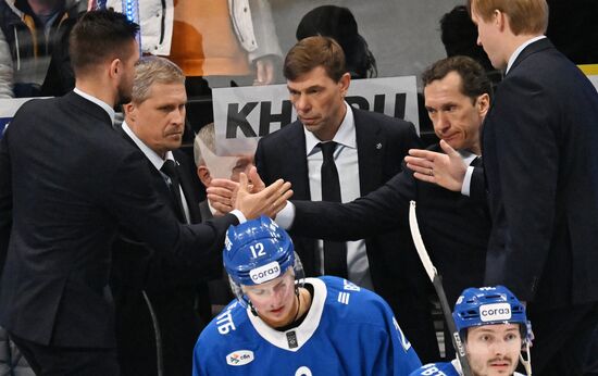 Хоккей. КХЛ. Матч "Динамо М" - "Спартак"