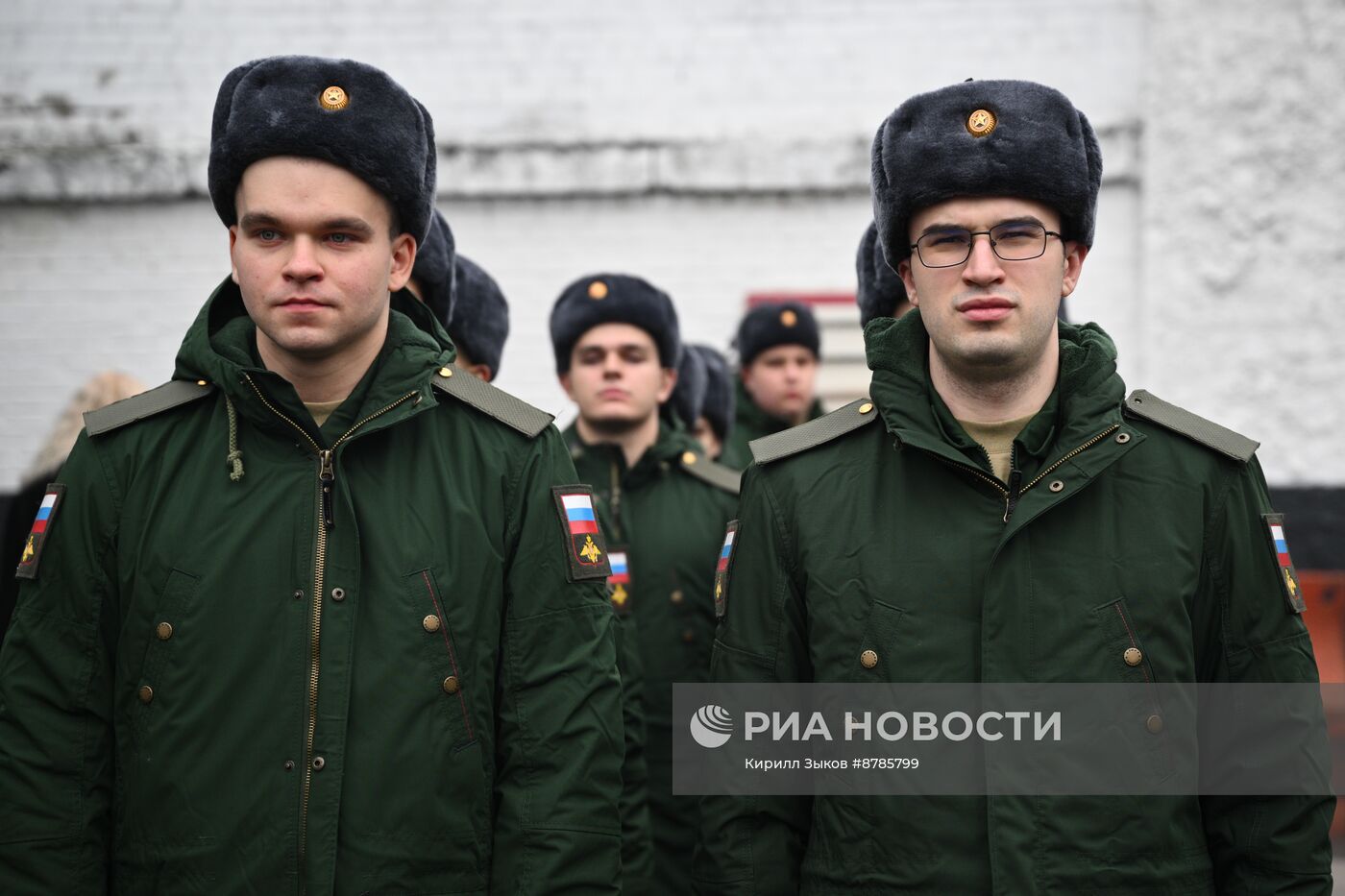 Отправка новобранцев для прохождения службы по призыву в ВС РФ