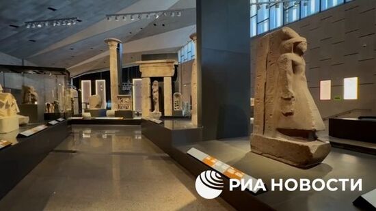 Залы Большого Египетского музея в Гизе