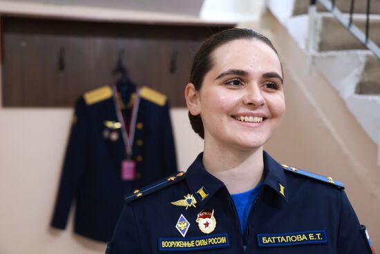 Президент РФ В. Путин посетил военное авиационное училище в Краснодаре ...