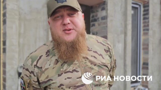 Православную часовню и мечеть строят в метре друг от друга в одном из прифронтовых госпиталей спецназа "Ахмат"