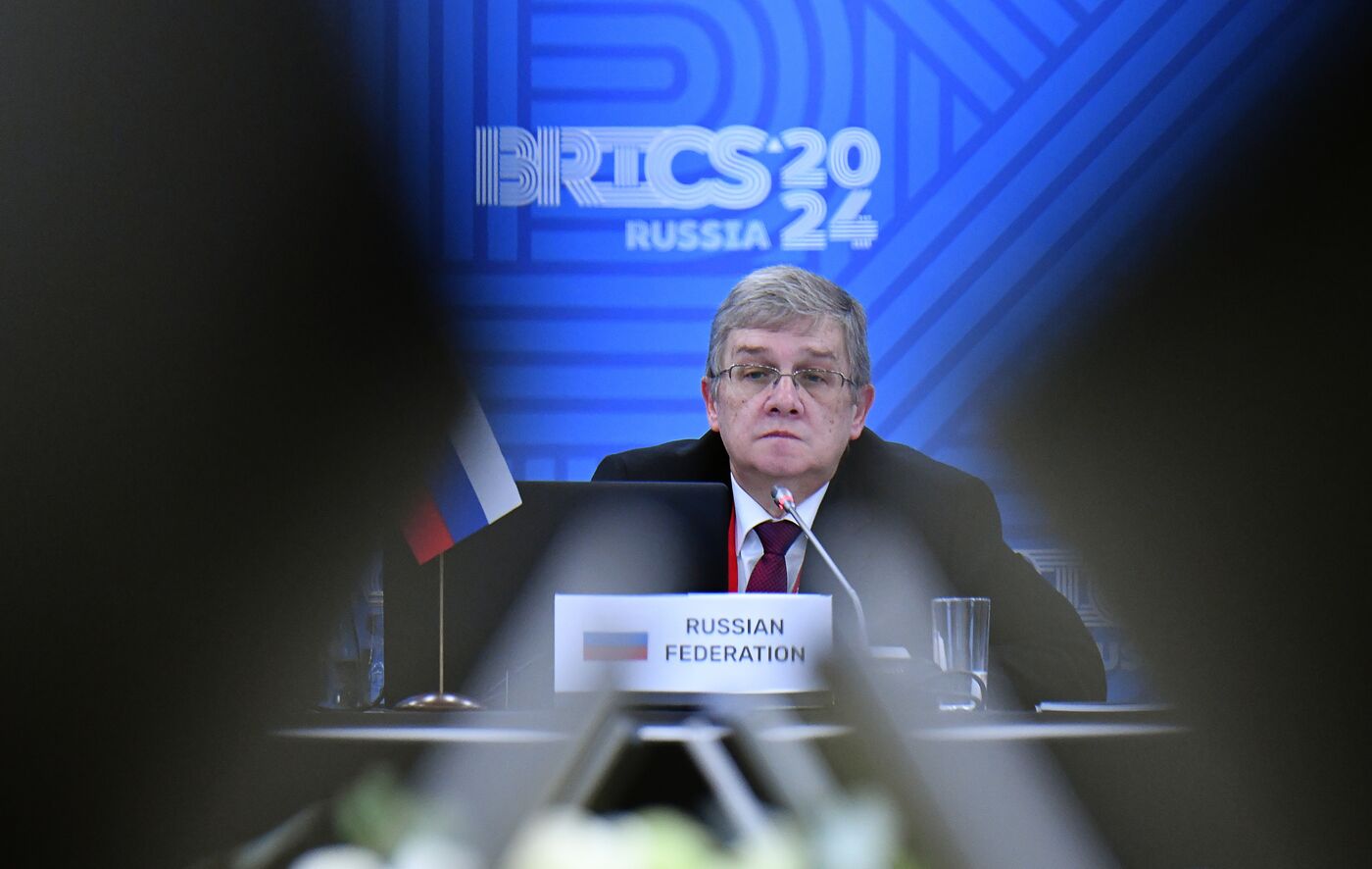 Заседание шерп/су-шерп стран БРИКС