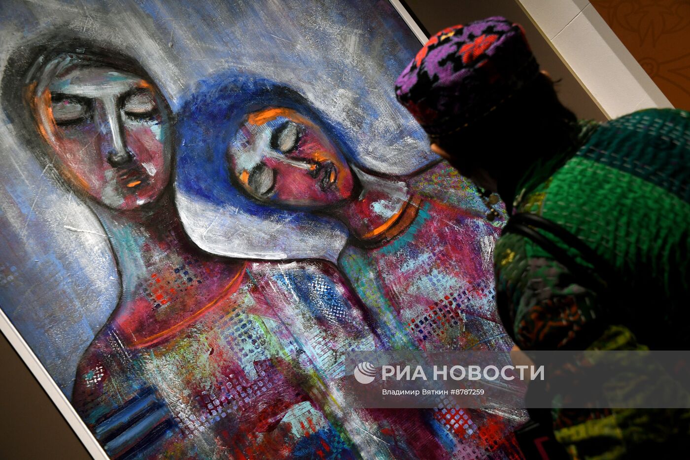 Персональная выставка Аиши Каддафи "Дочь Ливии"