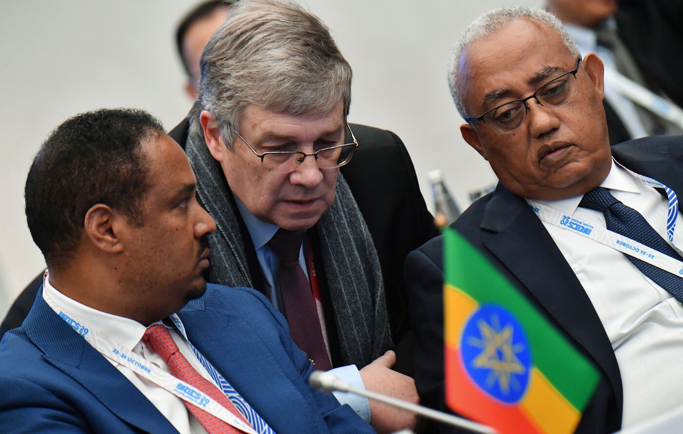 Заседание шерп/су-шерп стран БРИКС