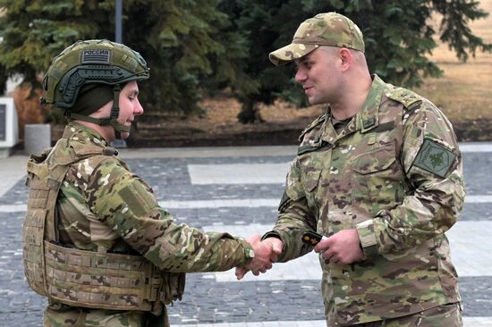 Награждение военнослужащих группировки "Центр" в день военного связиста