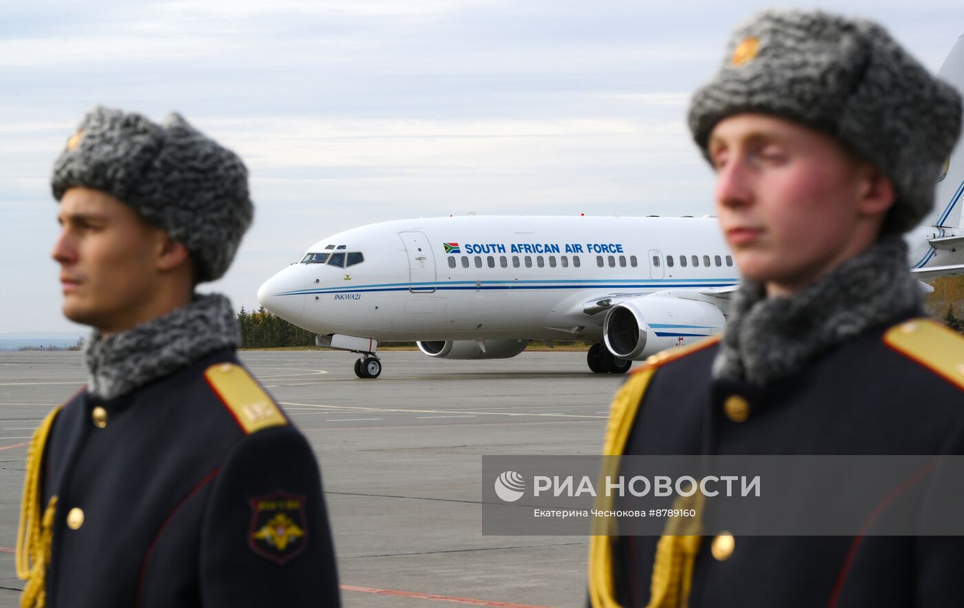 XVI саммит БРИКС. Прилет президента ЮАР Сирила Рамафозы