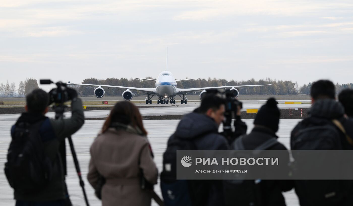 XVI саммит БРИКС. Прилет председателя КНР Си Цзиньпина