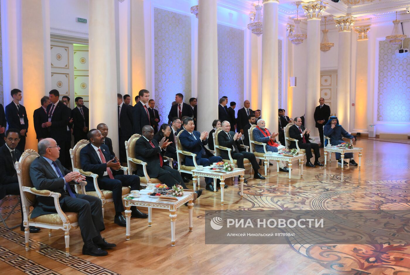 XVI саммит БРИКС. Неформальный обед глав делегаций стран БРИКС