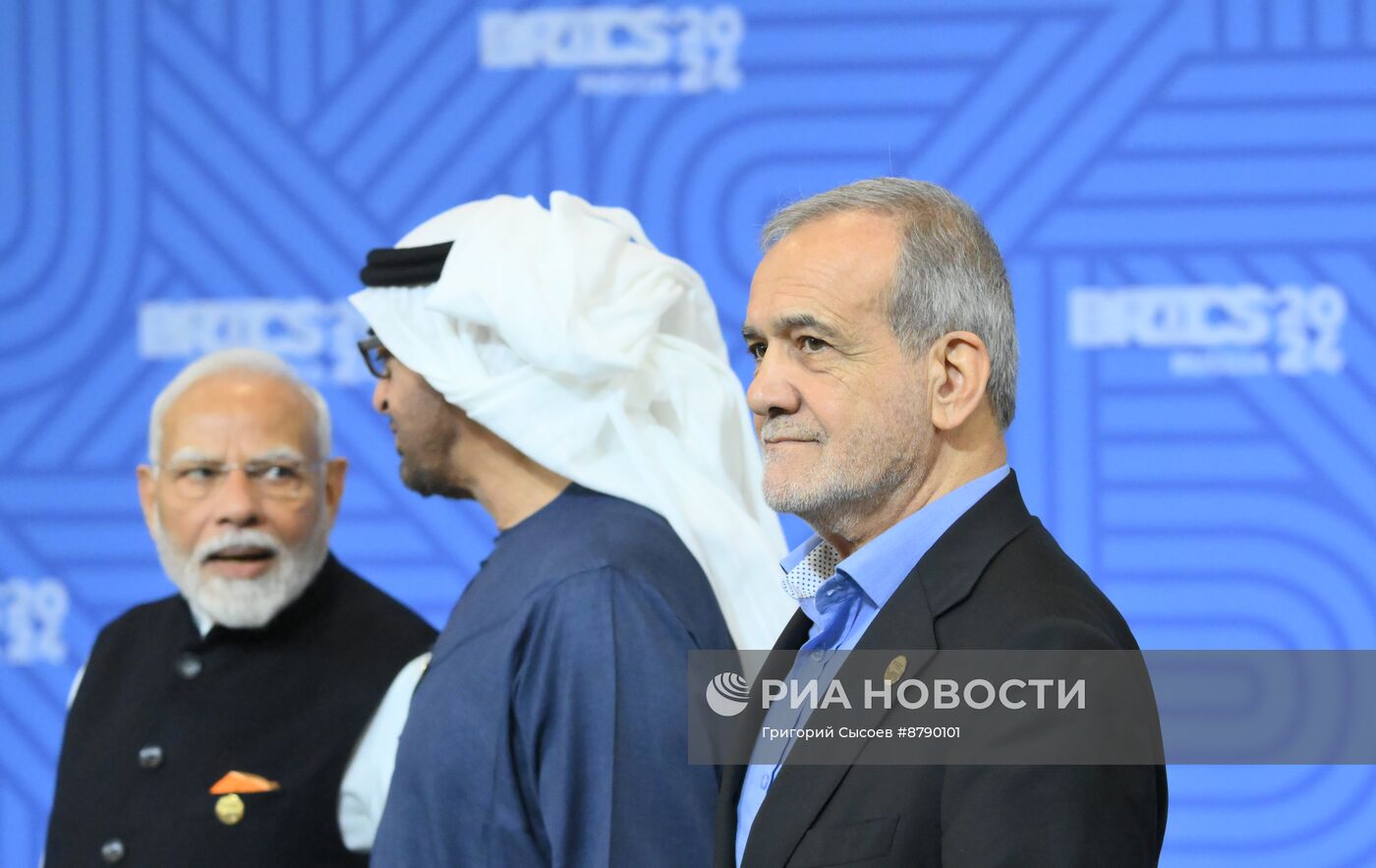 XVI саммит БРИКС. Совместное фотографирование глав делегаций стран БРИКС