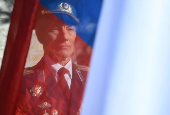Возложение цветов ко Дню освобождения города Мелитополь