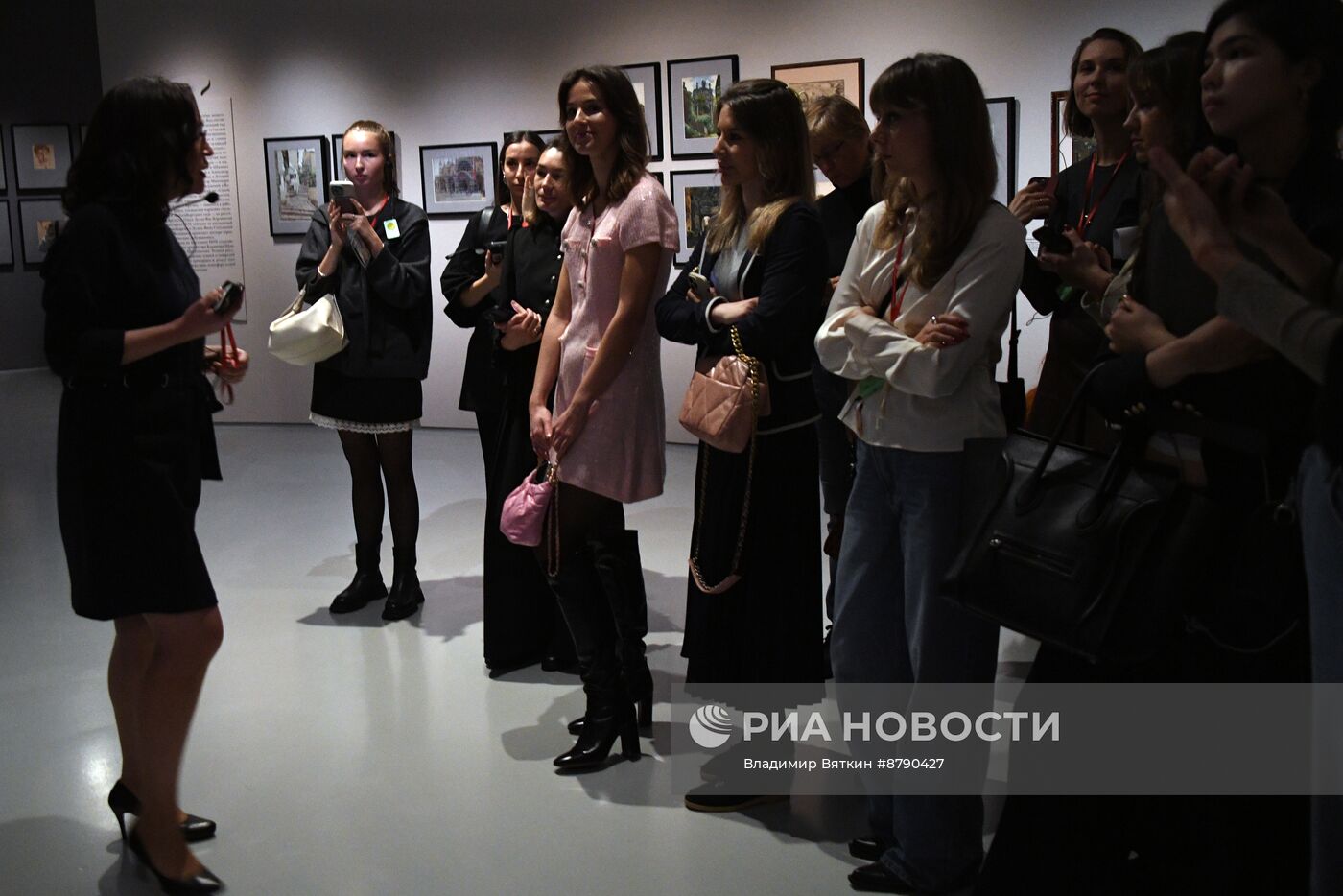 Выставка "Новое общество художников" 
