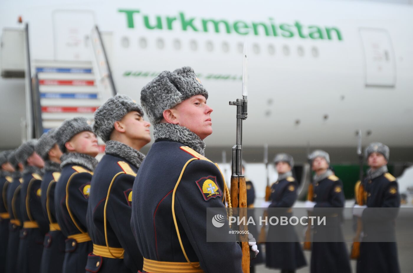 XVI саммит БРИКС. Прилет президента Туркменистана Сердара Бердымухамедова