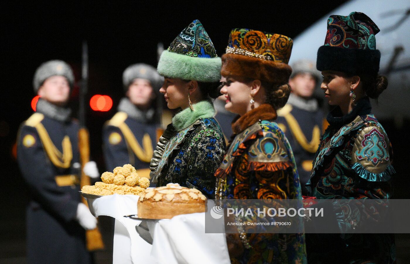 XVI саммит БРИКС. Прилет министра иностранных дел Бахрейна Абделя Латыфа Бен Рашида Аз-Зайяни