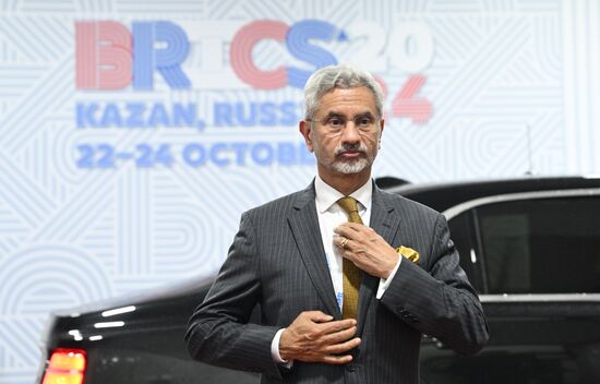 XVI саммит БРИКС. Прибытие глав делегаций стран БРИКС на торжественный прием