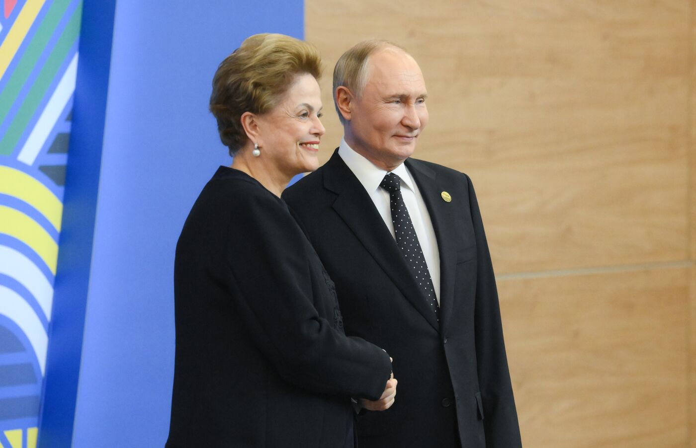 XVI саммит БРИКС. Церемония официальной встречи президентом РФ В. Путиным глав делегаций стран БРИКС