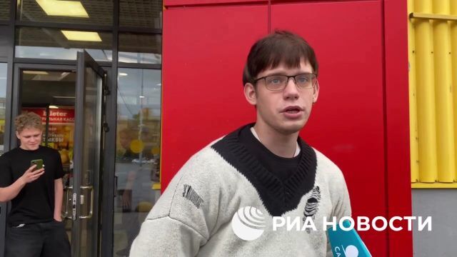 "Везде кровь, разбиты бутылки, лужи" – очевидец об обстановке в магазине после инцидента