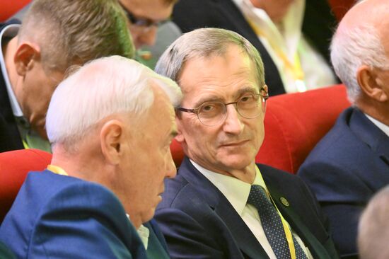 Съезд партии "Справедливая Россия - Патриоты - За правду"