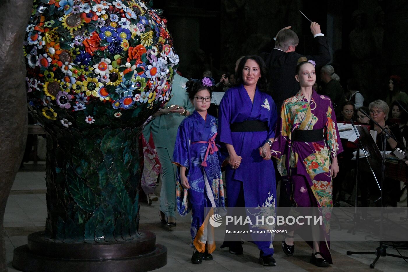 Финал конкурса и гала-показ фестиваля "Мода. Национальное достояние"