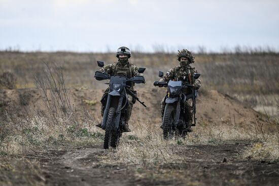 Подготовка новобранцев 1430 гвардейского полка на Запорожском направлении